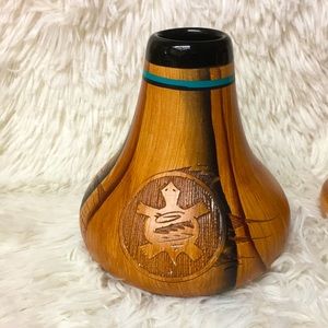 Dwayne Black Horse, Wood grain pottery, turtle , EUC 75.$$